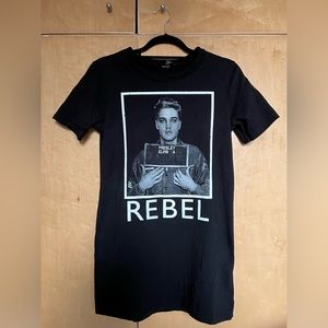 Elvis Presley Black T-Shirt | Forever 21 | Size S